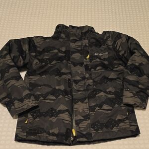 Columbia Kids' Black and Gray Patterned Puffer Jacket